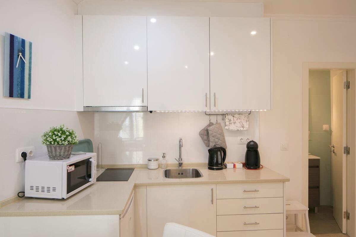 Central Turquoise Studio Apartment Lisbon Exterior photo